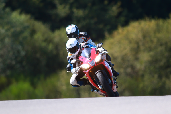 Baptême moto de Cécile au Bourbonnais